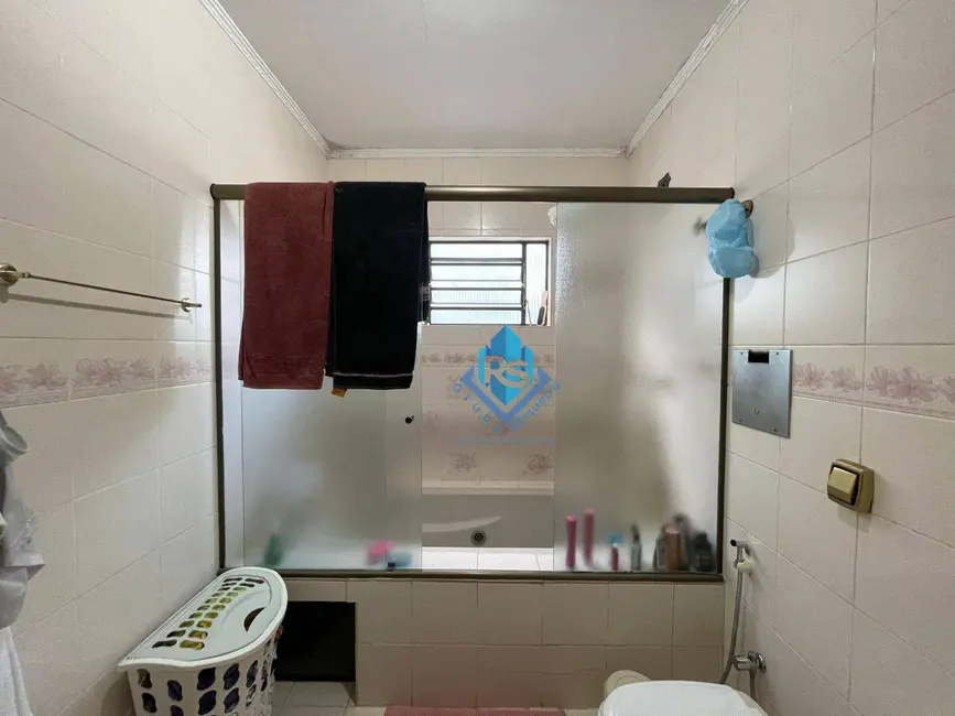 Sobrado com 3 quartos à venda, 119m2 em Sao Bernardo Do Campo - SP - imagem 4 Foto 4 de Sobrado com 3 quartos à venda, 119m2 em Sao Bernardo Do Campo - SP