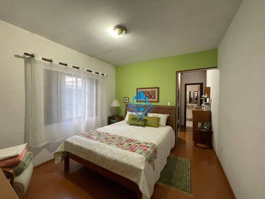 Sobrado com 3 quartos à venda, 119m2 em Sao Bernardo Do Campo - SP - imagem 3 Foto 3 de Sobrado com 3 quartos à venda, 119m2 em Sao Bernardo Do Campo - SP