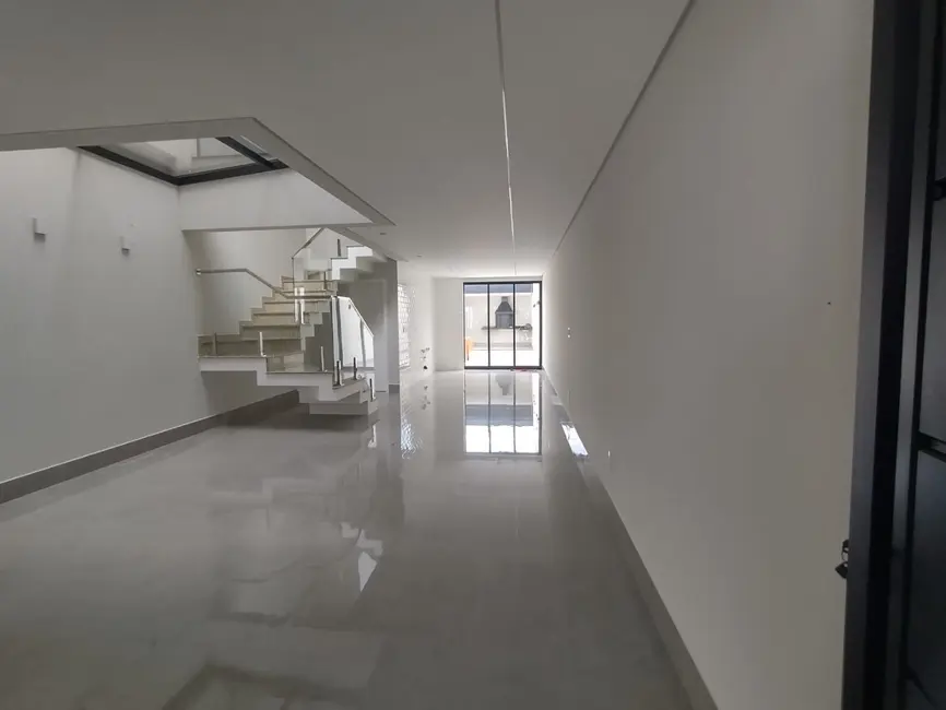 Foto 2 de Sobrado com 3 quartos à venda, 150m2 em Vila Jahu, Sao Bernardo Do Campo - SP