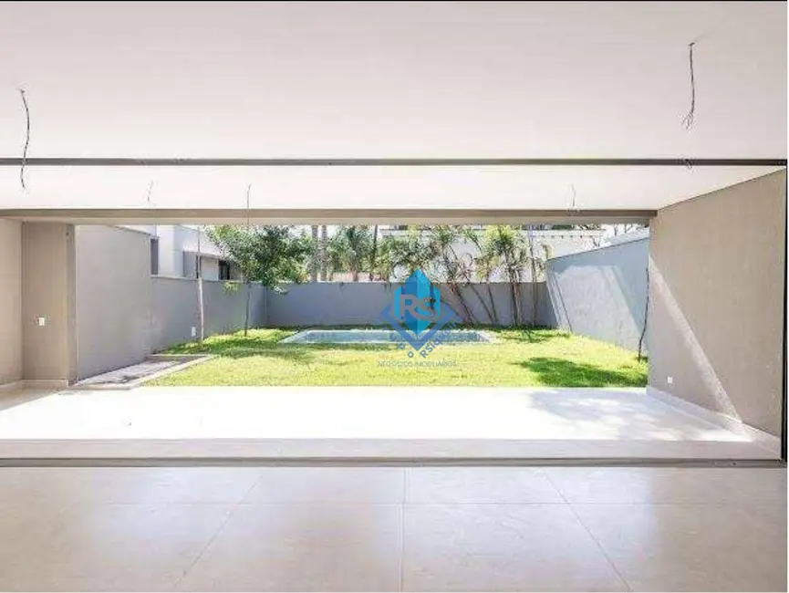 Sobrado com 4 quartos à venda, 370m2 em São Paulo - SP - imagem 4 Foto 4 de Sobrado com 4 quartos à venda, 370m2 em São Paulo - SP