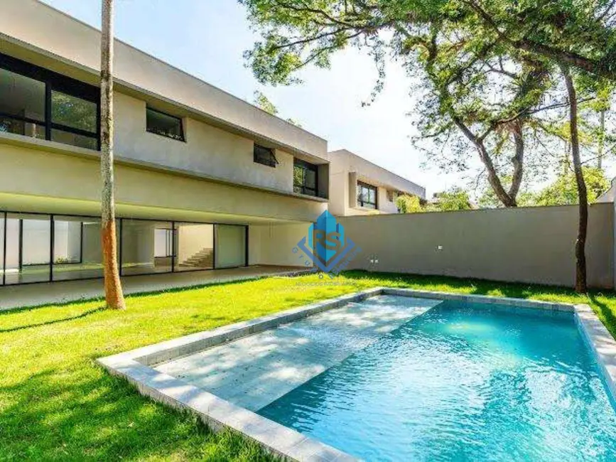 Sobrado com 4 quartos à venda, 370m2 em São Paulo - SP - imagem 2 Foto 2 de Sobrado com 4 quartos à venda, 370m2 em São Paulo - SP