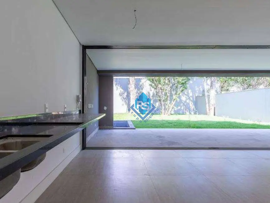 Foto 9 de Sobrado com 4 quartos à venda, 370m2 em São Paulo - SP