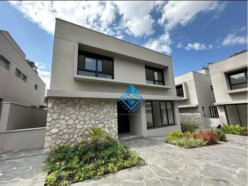 Foto 2 de Sobrado com 4 quartos à venda, 370m2 em São Paulo - SP