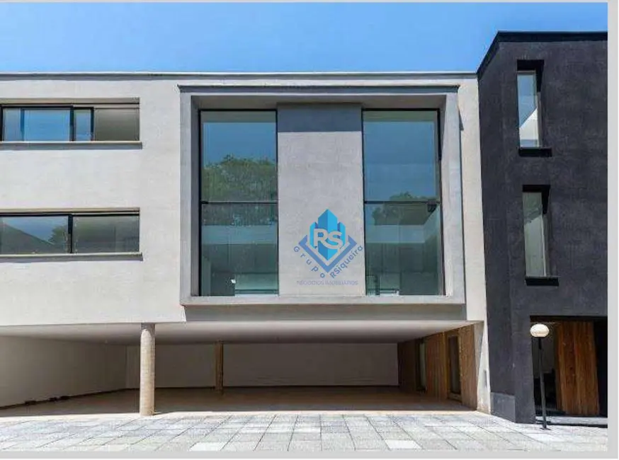 Sobrado com 4 quartos à venda, 686m2 em Jardim Cordeiro, São Paulo - SP - imagem 4 Foto 4 de Sobrado com 4 quartos à venda, 686m2 em Jardim Cordeiro, São Paulo - SP