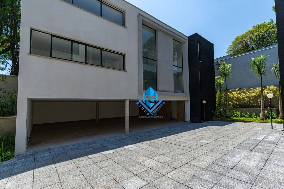 Sobrado com 4 quartos à venda, 712m2 em Jardim Cordeiro, São Paulo - SP - imagem 2 Foto 2 de Sobrado com 4 quartos à venda, 712m2 em Jardim Cordeiro, São Paulo - SP