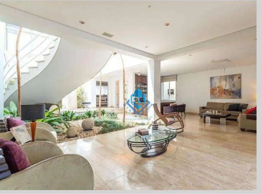 Foto 8 de Sobrado com 5 quartos à venda, 300m2 em Chácara Monte Alegre, São Paulo - SP