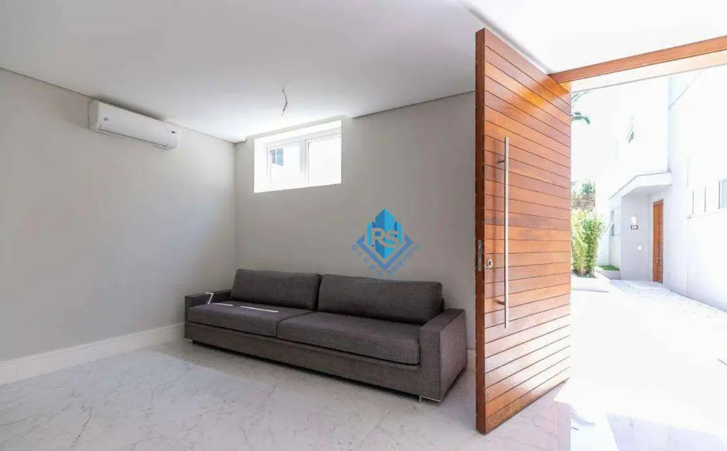 Sobrado com 4 quartos à venda, 420m2 em São Paulo - SP - imagem 5 Foto 5 de Sobrado com 4 quartos à venda, 420m2 em São Paulo - SP