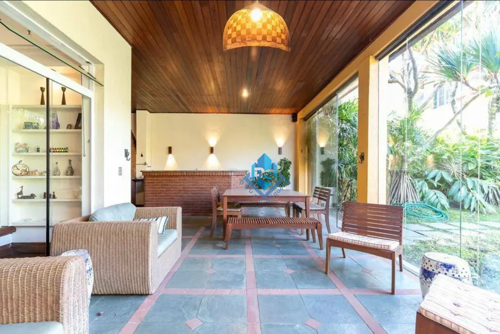 Casa com 5 quartos à venda, 1250m2 em Brooklin Paulista, São Paulo - SP - imagem 4 Foto 4 de Casa com 5 quartos à venda, 1250m2 em Brooklin Paulista, São Paulo - SP