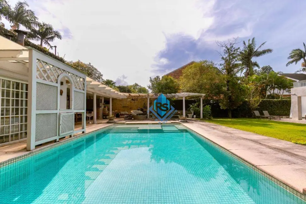 Foto 1 de Casa com 5 quartos à venda, 1050m2 em São Paulo - SP