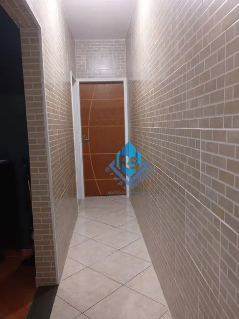 Casa com 2 quartos à venda, 234m2 em Sao Bernardo Do Campo - SP - imagem 4 Foto 4 de Casa com 2 quartos à venda, 234m2 em Sao Bernardo Do Campo - SP