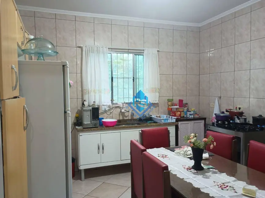 Casa com 2 quartos à venda, 234m2 em Sao Bernardo Do Campo - SP - imagem 6 Foto 6 de Casa com 2 quartos à venda, 234m2 em Sao Bernardo Do Campo - SP