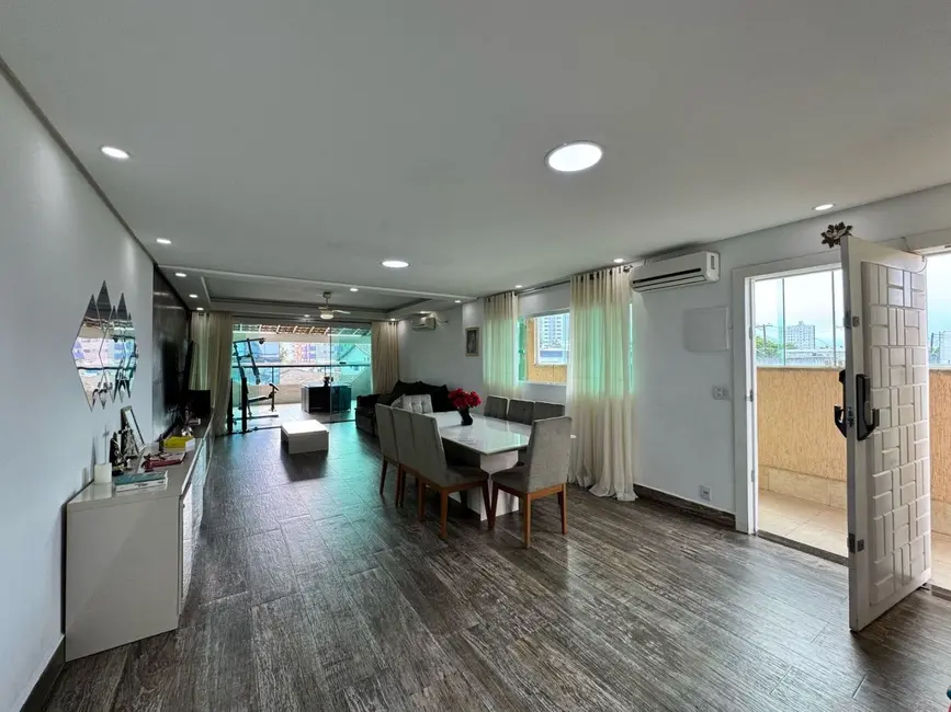 Foto 1 de Sobrado com 3 quartos à venda, 400m2 em Boqueirão, Praia Grande - SP