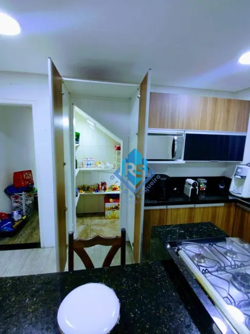 Sobrado com 3 quartos à venda, 400m2 em Boqueirão, Praia Grande - SP - imagem 7 Foto 7 de Sobrado com 3 quartos à venda, 400m2 em Boqueirão, Praia Grande - SP