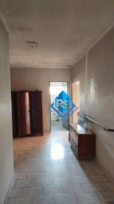 Casa com 2 quartos à venda, 217m2 em Sao Bernardo Do Campo - SP - imagem 5 Foto 5 de Casa com 2 quartos à venda, 217m2 em Sao Bernardo Do Campo - SP