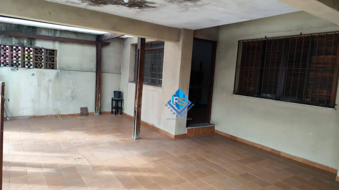 Casa com 2 quartos à venda, 217m2 em Sao Bernardo Do Campo - SP - imagem 2 Foto 2 de Casa com 2 quartos à venda, 217m2 em Sao Bernardo Do Campo - SP