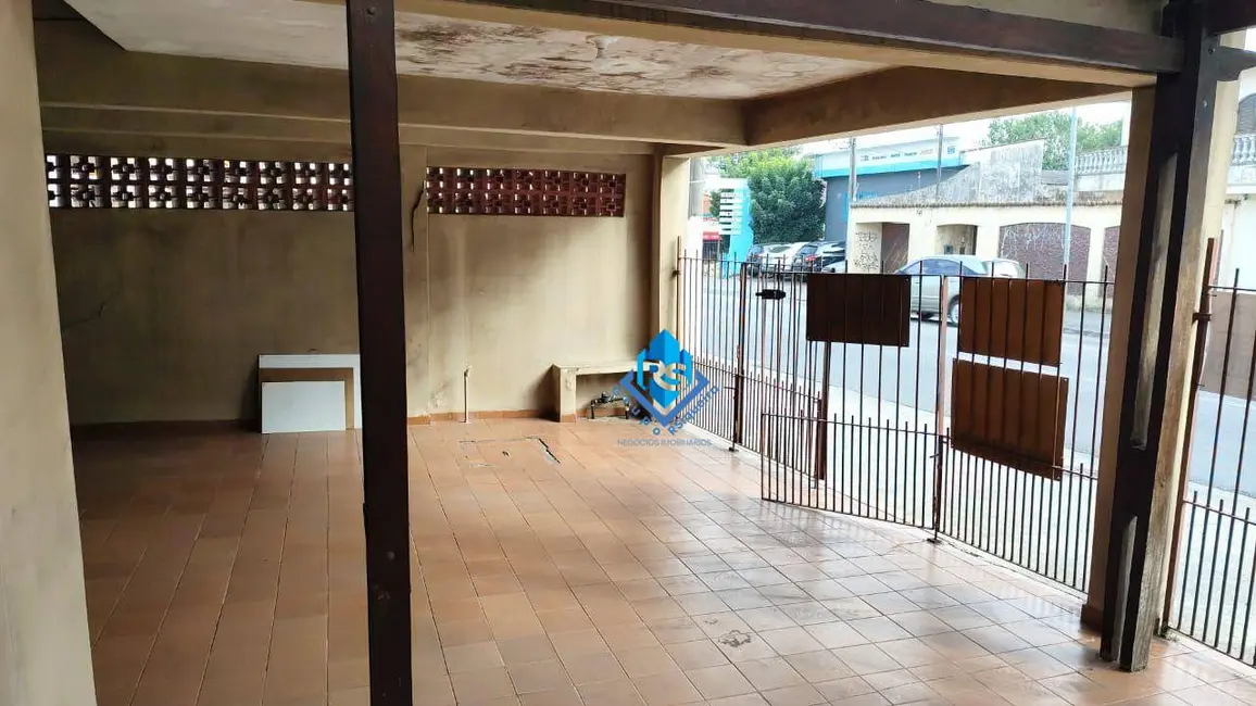 Casa com 2 quartos à venda, 217m2 em Sao Bernardo Do Campo - SP - imagem 3 Foto 3 de Casa com 2 quartos à venda, 217m2 em Sao Bernardo Do Campo - SP