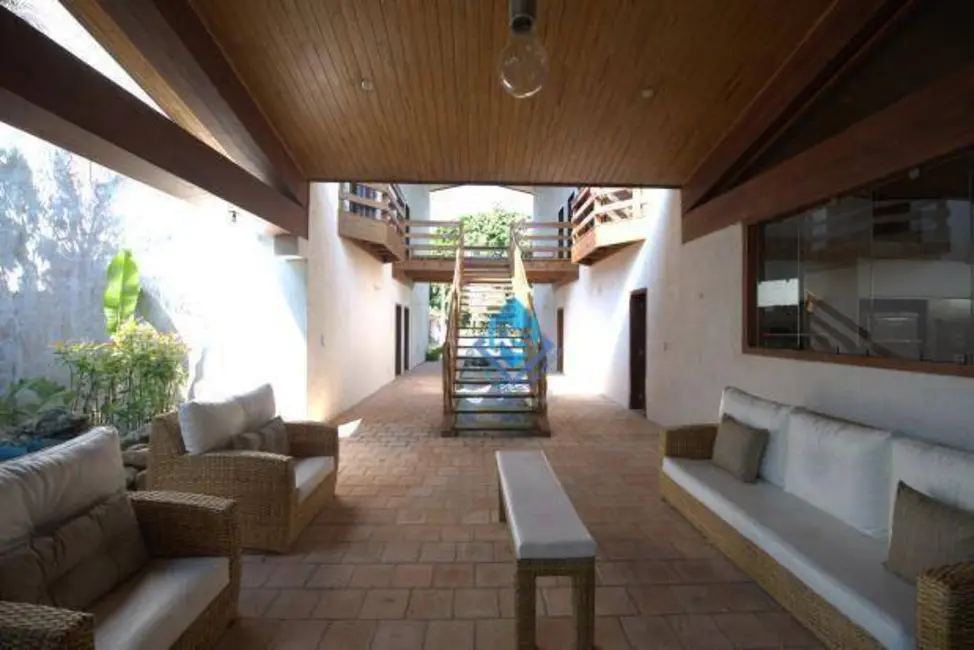 Casa de Condomínio com 7 quartos à venda, 563m2 em Acapulco, Guaruja - SP - imagem 5 Foto 5 de Casa de Condomínio com 7 quartos à venda, 563m2 em Acapulco, Guaruja - SP
