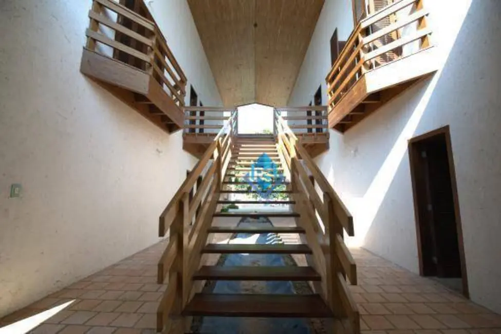 Casa de Condomínio com 7 quartos à venda, 563m2 em Acapulco, Guaruja - SP - imagem 8 Foto 8 de Casa de Condomínio com 7 quartos à venda, 563m2 em Acapulco, Guaruja - SP