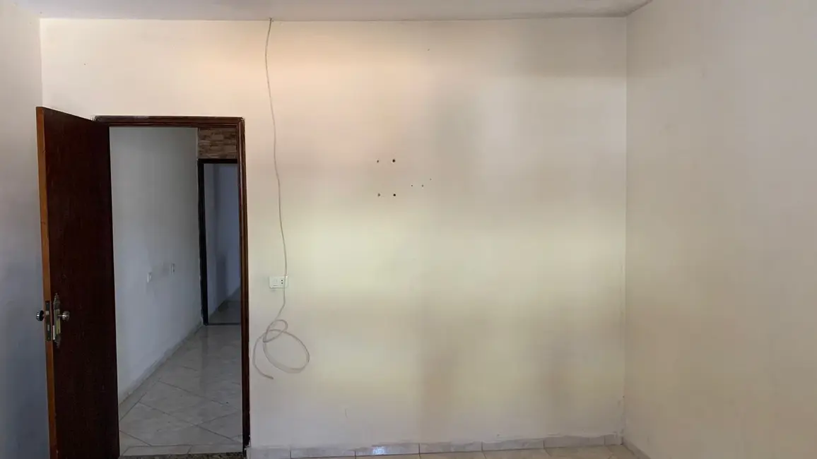 Sobrado com 5 quartos à venda, 200m2 em Jardim Las Vegas, Santo Andre - SP - imagem 9 Foto 9 de Sobrado com 5 quartos à venda, 200m2 em Jardim Las Vegas, Santo Andre - SP