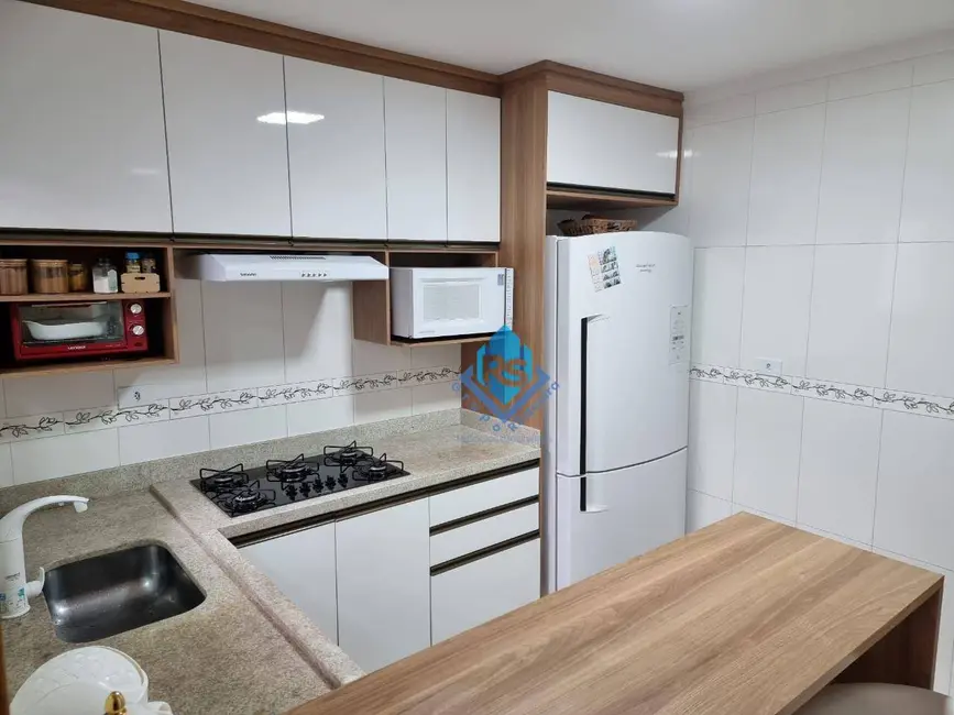Foto 2 de Sobrado com 2 quartos para alugar, 140m2 em Campestre, Santo Andre - SP