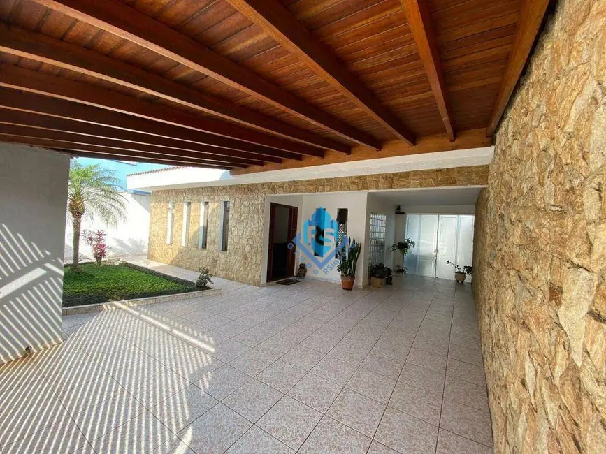 Foto 1 de Casa com 5 quartos à venda e para alugar, 360m2 em Parque dos Pássaros, Sao Bernardo Do Campo - SP