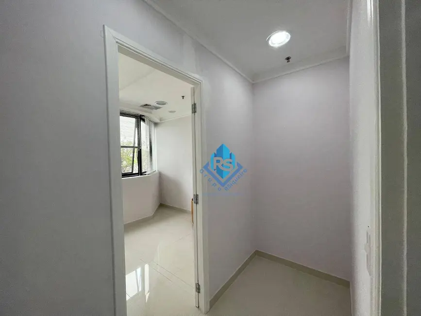 Foto 8 de Sala Comercial para alugar, 30m2 em Jardim do Mar, Sao Bernardo Do Campo - SP