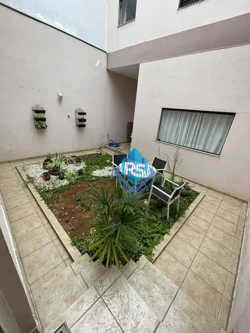 Foto 5 de Sobrado com 3 quartos à venda, 264m2 em Sao Bernardo Do Campo - SP