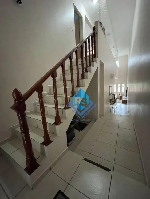 Foto 6 de Sobrado com 3 quartos à venda, 264m2 em Sao Bernardo Do Campo - SP