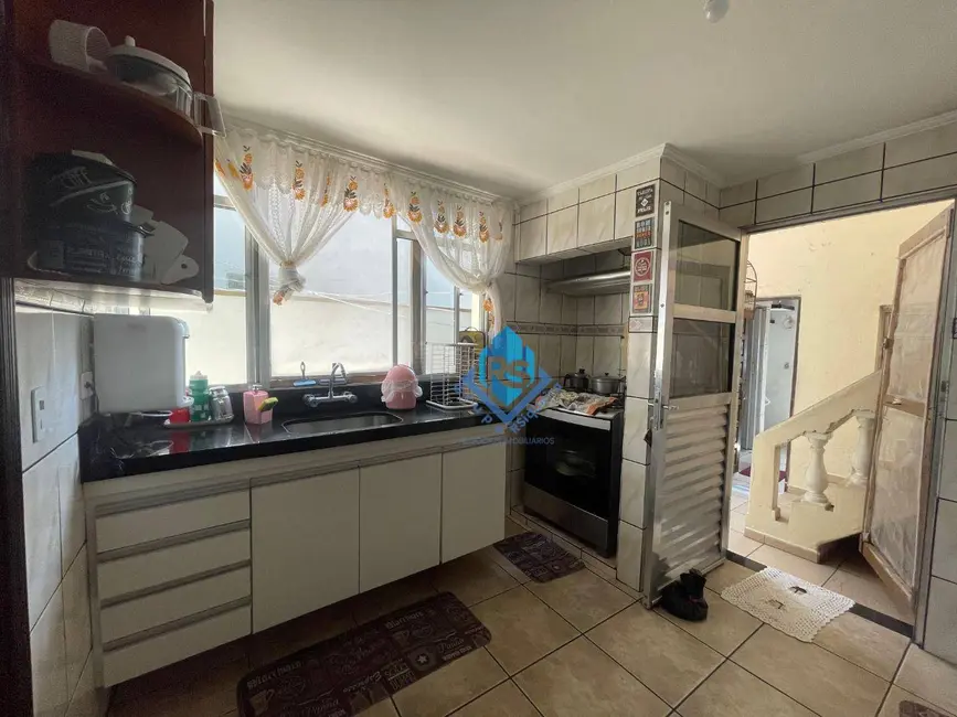 Sobrado com 2 quartos à venda, 125m2 em Sao Bernardo Do Campo - SP - imagem 7 Foto 7 de Sobrado com 2 quartos à venda, 125m2 em Sao Bernardo Do Campo - SP