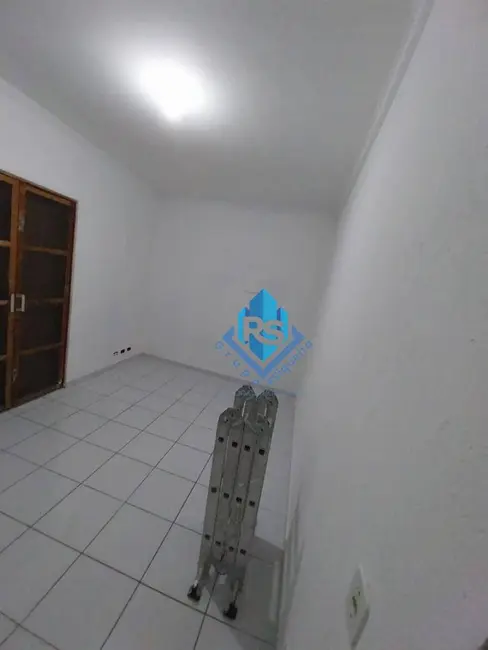 Foto 8 de Casa com 6 quartos à venda, 200m2 em Taboão, Diadema - SP