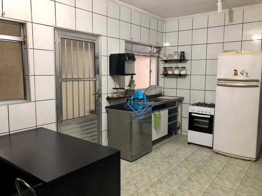 Sobrado com 3 quartos à venda e para alugar, 171m2 em Sao Bernardo Do Campo - SP - imagem 7 Foto 7 de Sobrado com 3 quartos à venda e para alugar, 171m2 em Sao Bernardo Do Campo - SP