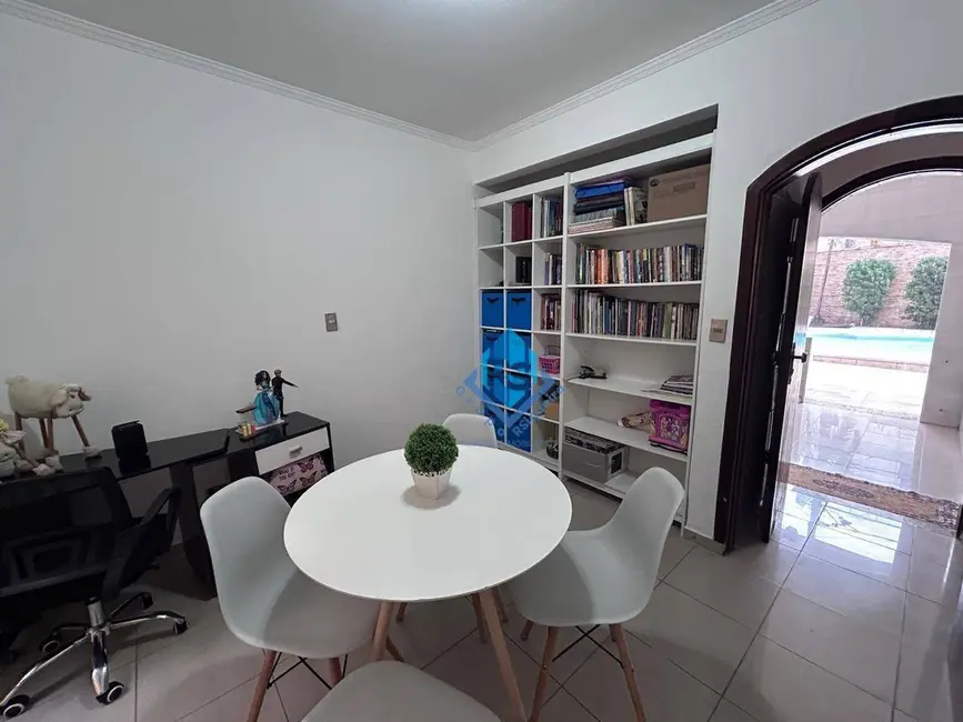 Foto 8 de Casa com 3 quartos à venda, 287m2 em Vila Guarani, Santo Andre - SP