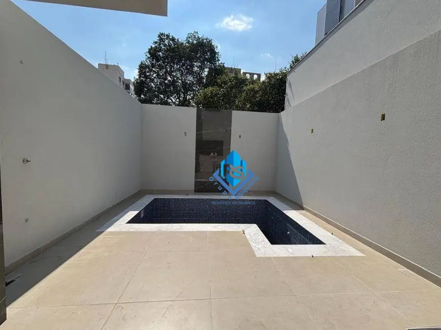 Foto 2 de Sobrado com 3 quartos à venda, 125m2 em Sao Bernardo Do Campo - SP