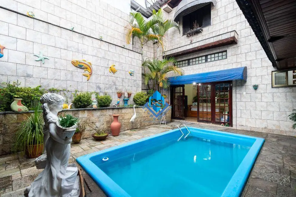 Foto 1 de Sobrado com 4 quartos à venda e para alugar, 270m2 em Sao Bernardo Do Campo - SP