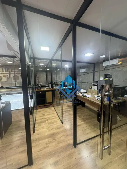 Foto 9 de Armazém / Galpão para alugar, 637m2 em Jardim, Santo Andre - SP