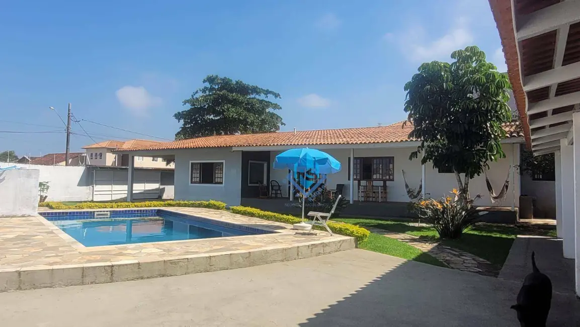 Foto 1 de Casa com 4 quartos à venda, 800m2 em Itanhaem - SP