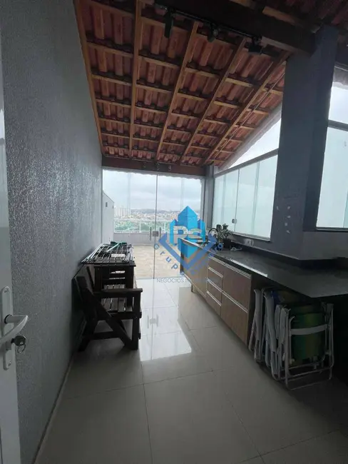 Foto 2 de Cobertura com 2 quartos à venda, 90m2 em Vila Vitória, Santo Andre - SP