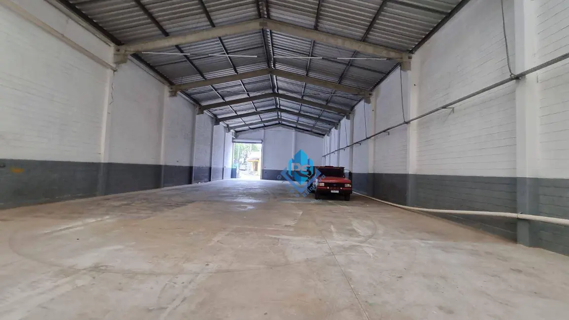 Foto 3 de Armazém / Galpão para alugar, 695m2 em Vila Lucinda, Santo Andre - SP