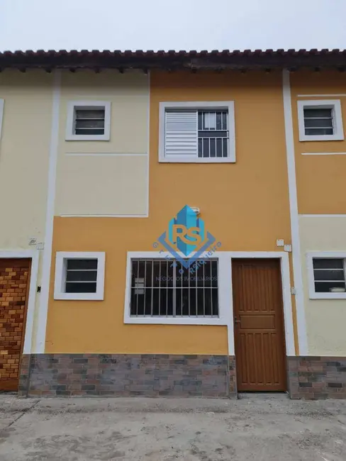 Foto 1 de Sobrado com 2 quartos à venda e para alugar, 60m2 em Jardim Mauá, Maua - SP