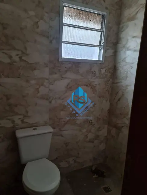 Foto 2 de Sobrado com 2 quartos à venda e para alugar, 60m2 em Jardim Mauá, Maua - SP