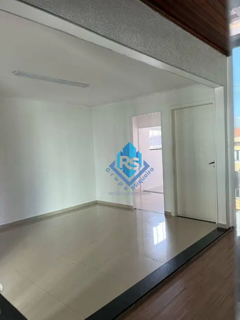 Foto 8 de Sobrado com 5 quartos à venda e para alugar, 229m2 em Vila Gonçalves, Sao Bernardo Do Campo - SP