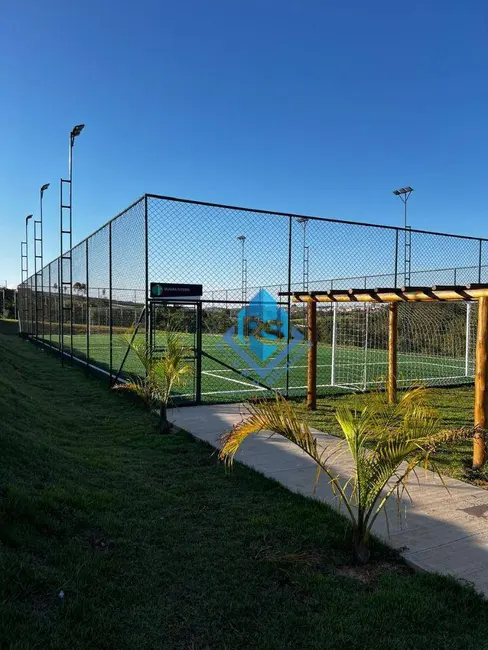 Foto 2 de Terreno / Lote à venda, 296m2 em Centro, Boituva - SP