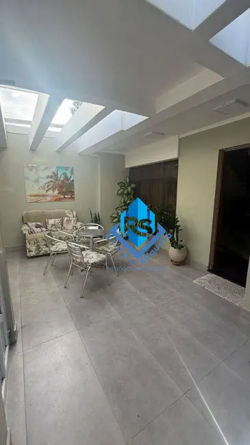 Sobrado com 3 quartos à venda, 400m2 em Sao Bernardo Do Campo - SP - imagem 2 Foto 2 de Sobrado com 3 quartos à venda, 400m2 em Sao Bernardo Do Campo - SP