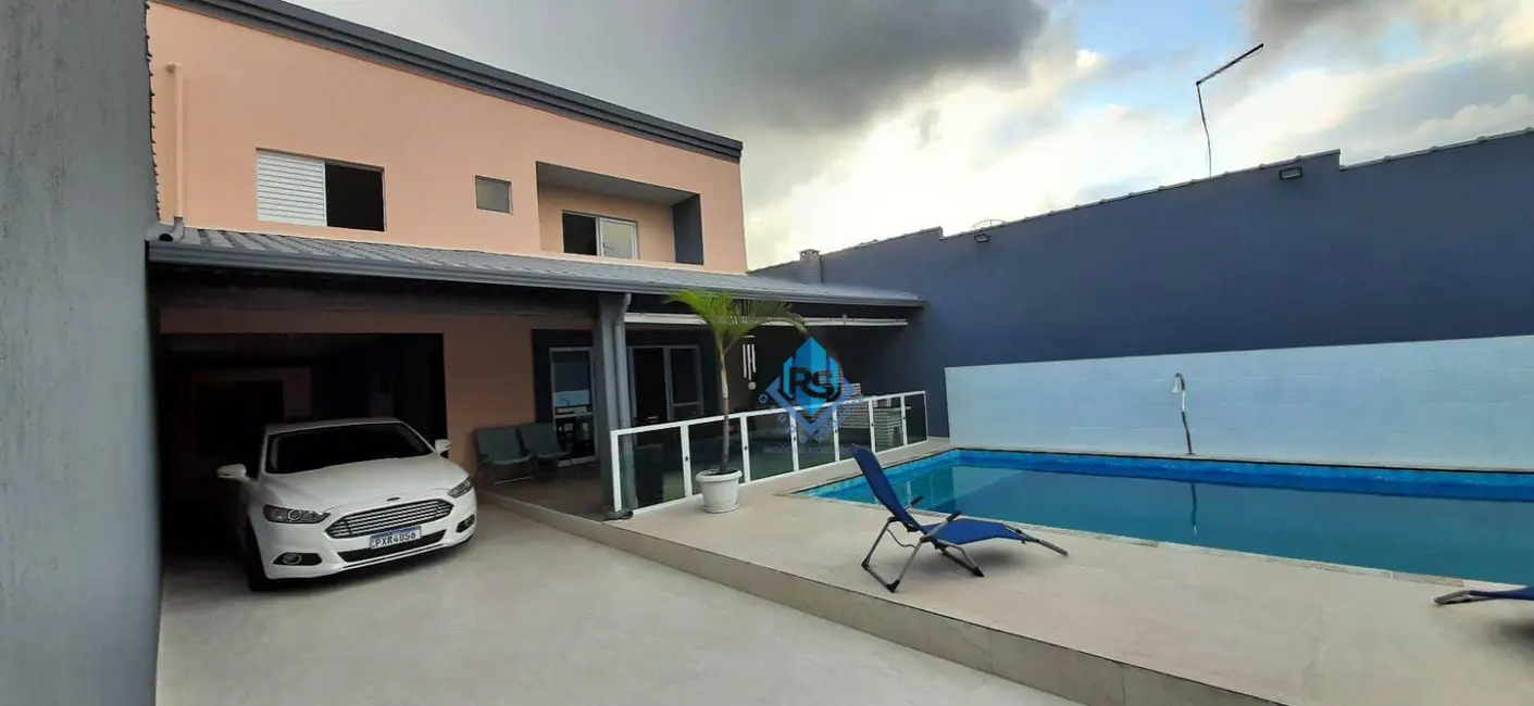 Foto 5 de Casa com 5 quartos à venda, 350m2 em Itanhaem - SP