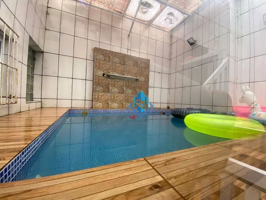 Foto 1 de Casa com 3 quartos à venda e para alugar, 150m2 em Mirim, Praia Grande - SP
