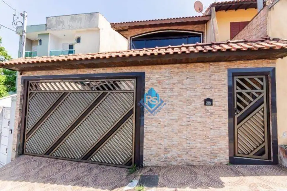 Foto 1 de Sobrado com 5 quartos à venda e para alugar, 240m2 em Parque das Nações, Santo Andre - SP