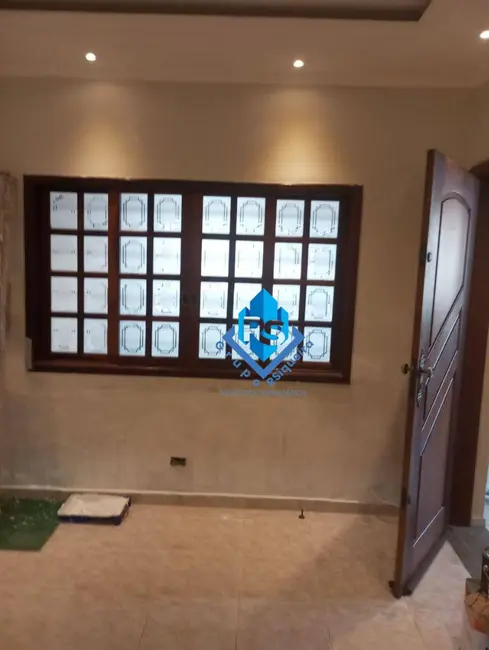 Foto 2 de Casa com 4 quartos para alugar, 250m2 em Vila Lusitânia, Sao Bernardo Do Campo - SP