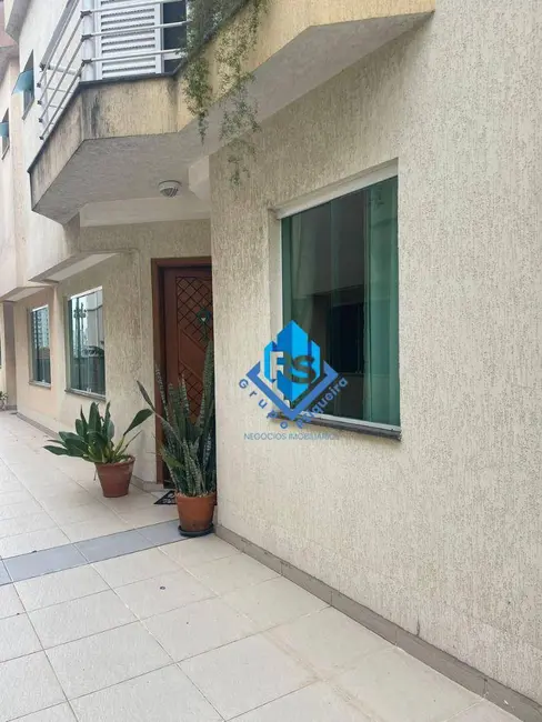 Foto 2 de Sobrado com 3 quartos à venda, 188m2 em Vila Scarpelli, Santo Andre - SP
