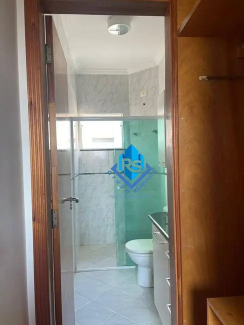 Foto 7 de Sobrado com 3 quartos à venda, 188m2 em Vila Scarpelli, Santo Andre - SP