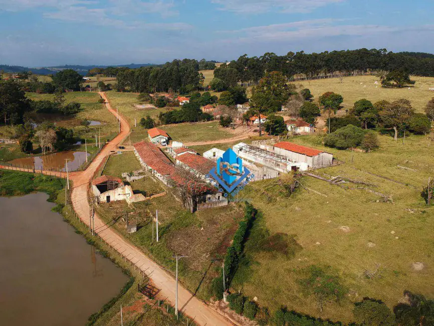 Foto 2 de Chácara com 7 quartos à venda, 16600m2 em Jardim Paraíso II, Itu - SP